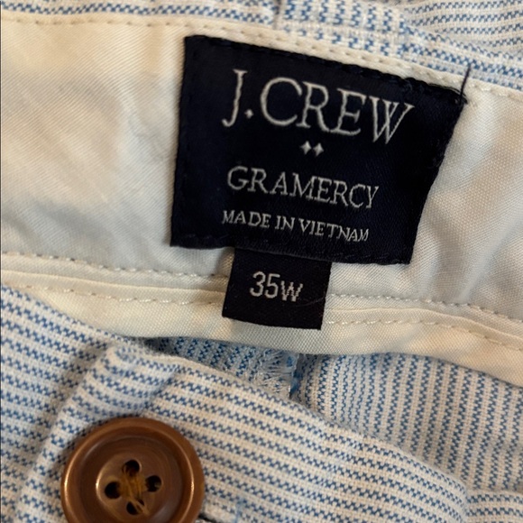 J. Crew Men’s Light Blue Pinstripe Flat Front Shorts - Picture 2 of 4
